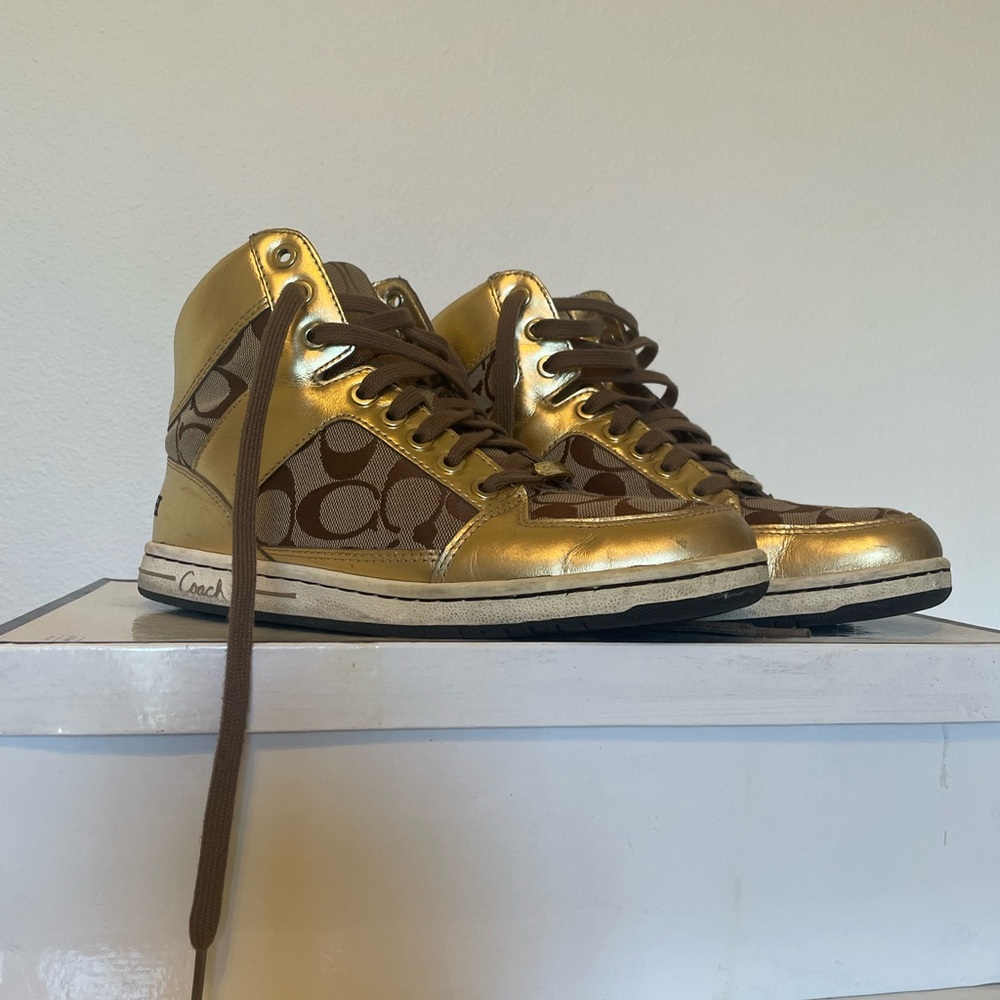 Coach Sneakers “Nora” Women’s 8.5 with box